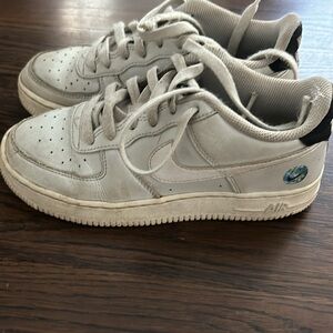 Nike Air Force 1’s LV8 - Size 4.5 Y
